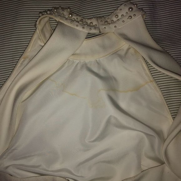 Karl Lagerfeld Bridal Dress - Picture 7 of 11